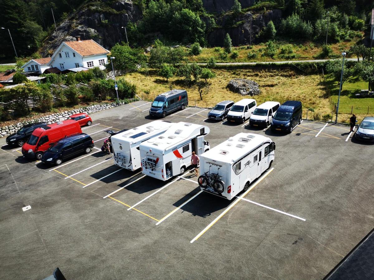 Brufjell Hostel & Parking Flekkefjord Extérieur photo