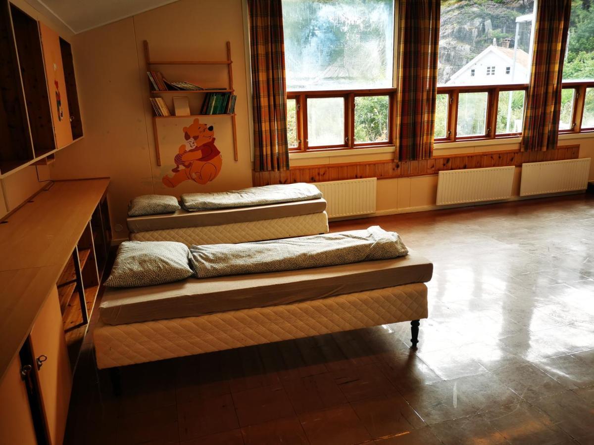 Brufjell Hostel & Parking Flekkefjord Extérieur photo